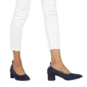 Everlane The Italian Navy Blue Suede Leather‎ Day Heel Pumps Size 6